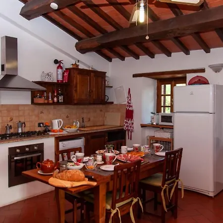 Вилла Sleeps 10 Pool Wifi Corgna