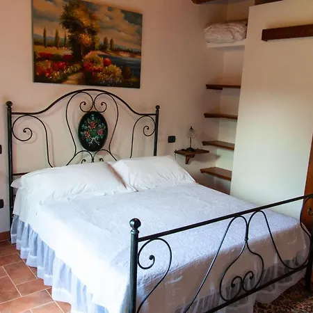 Sleeps 10 Pool Wifi Vila